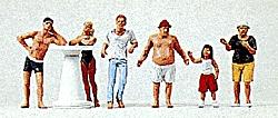 Merten 2524 HO Scale Sport & Recreation -- Beach Pedsetrians at Stand pkg(6)