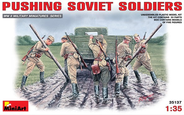 Miniart Models 35137 1/35 Pushing Truck Posed Soviet Soldiers (5)
