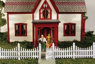 Monroe Models 9308 N Scale Ornate Picket Fence -- Total Scale 336' 102m