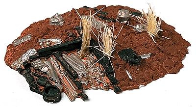 Model Railstuff 110 HO Scale Material Piles (One-Piece, Painted Plaster Castings) -- Junk w/Weeds