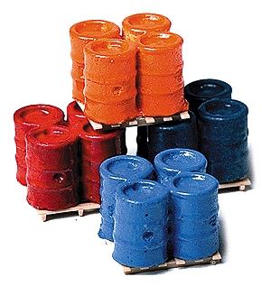 Model Railstuff 560 HO Scale Banded 55-Gallon Drums on Pallets -- Assorted Colors pkg(4)