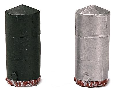 Model Railstuff 800 HO Scale Oil Storage Tank (One-Piece, Painted Plaster Casting) -- Black