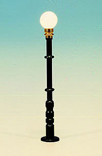 Miniatronics 7208001 HO Scale Lampposts -- Single Park Light (green) 2-1/4" 5.6cm