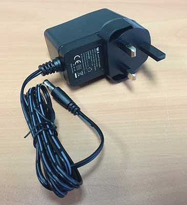 NCE Corporation 244 All Scale Power Cab Power Supply for United Kingdom -- 13.8 Volt DC, 24 Watt