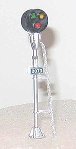 NJ International 1056 HO Scale G-Type Signal -- Bi-Directional Double Head 3 Lite w/LEDs