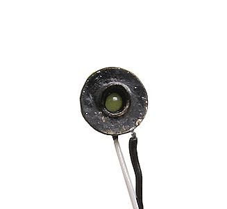 NJ International 1218 HO Scale B&O Style Signal -- Single-Aspect Marker