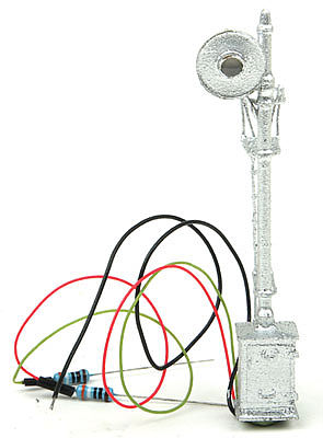 NJ International 1343 HO Scale Single Target Signal w/BiPolar/BiColor LEDs (red/green) -- Short Relay Cabinet (silver)