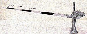 NJ International 3171 O Scale Crossing Gate -- "A" Arm Black & White