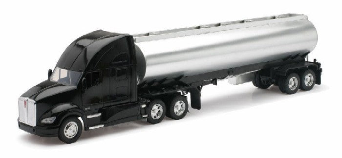New Ray 12223 1/32 Kenworth T700 w/Sleeper Cab Oil Tanker (Die Cast)
