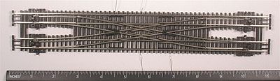 Peco SLE383F N Scale Code 55 Double Crossover (Scissors-Type) -- Electrofrog - Medium - 18" Radius