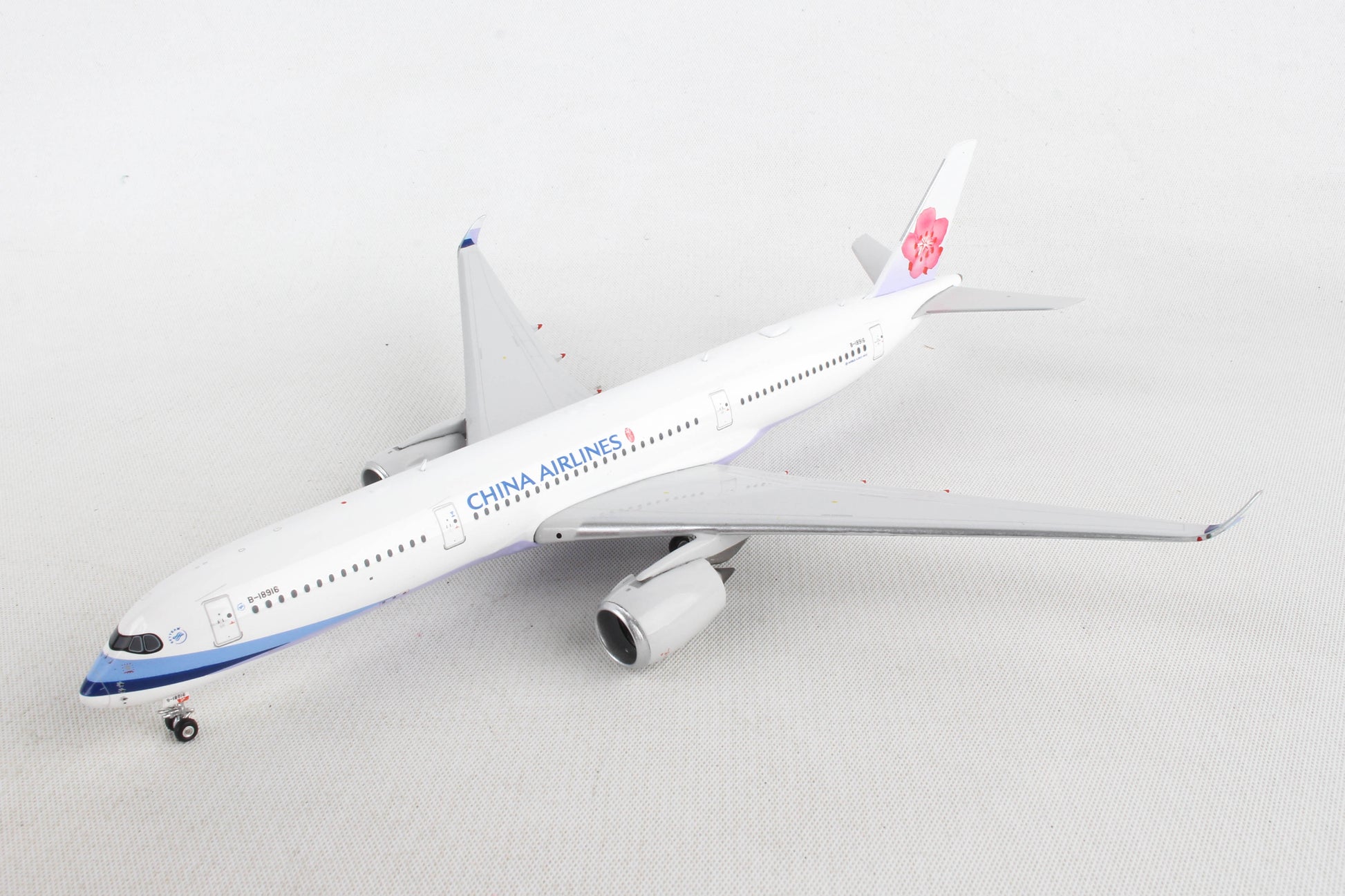 Phoenix Diecast PH1916 China A350-900 1/400 Reg#B-18916