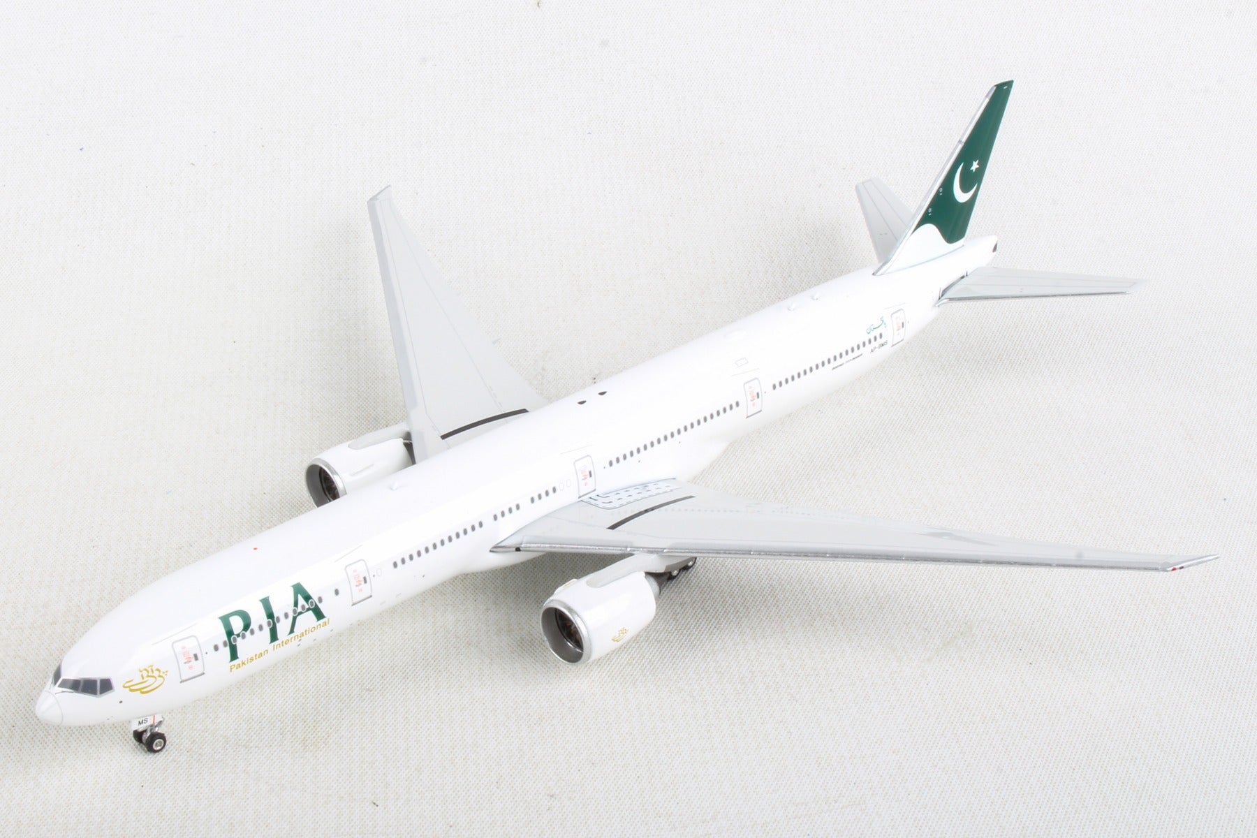 Phoenix Diecast PH1952 Pia 777-300Er 1/400 New Livery Reg#Ap-Bms