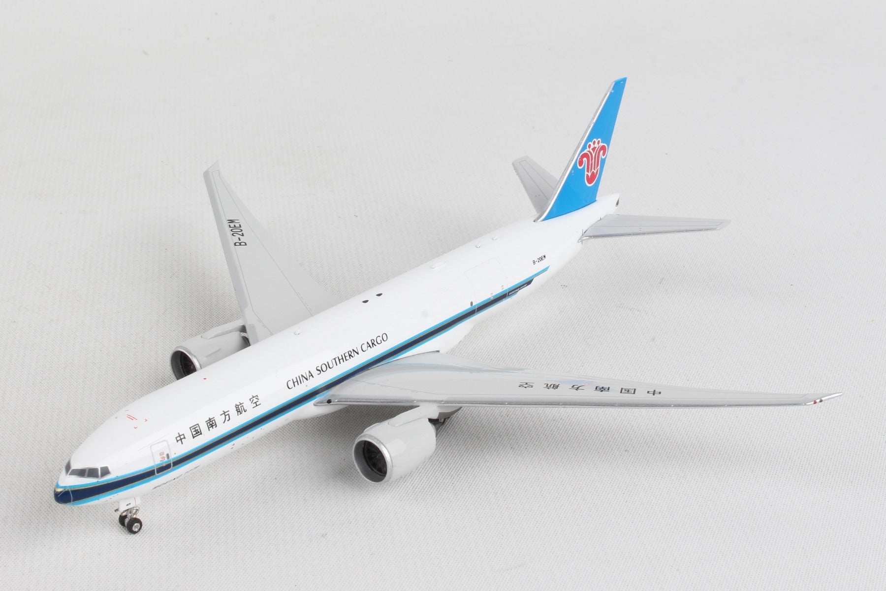 Phoenix Diecast PH2067 China Southern Cargo 777F 1/400 Reg#B-20Em