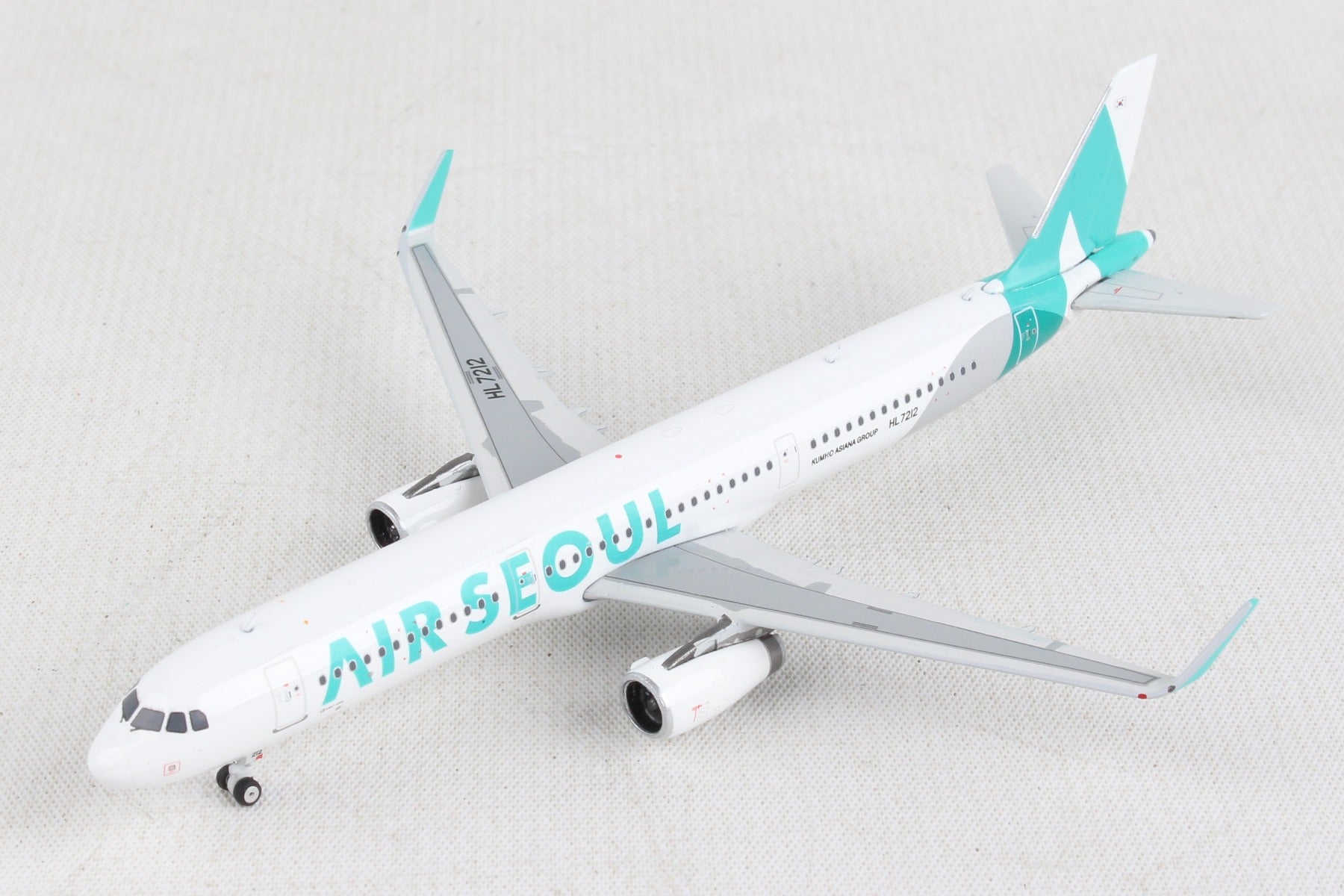 Phoenix Diecast PH2121 Air Seoul A321 1/400 Reg#Hl7212