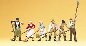 Preiser 10045 HO Scale People Working -- Harvest Workers