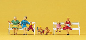 Preiser 10051 HO Scale Pedestrians -- Women & Children On Benches