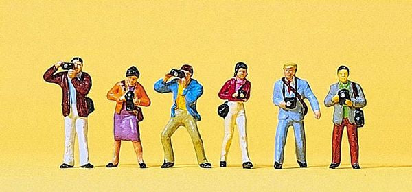 Preiser 10089 HO Scale Photographers -- pkg(6)