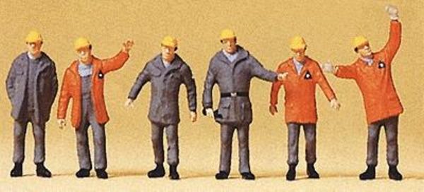 Preiser 10458 HO Scale People Working -- Federal Technical Workers (1990)