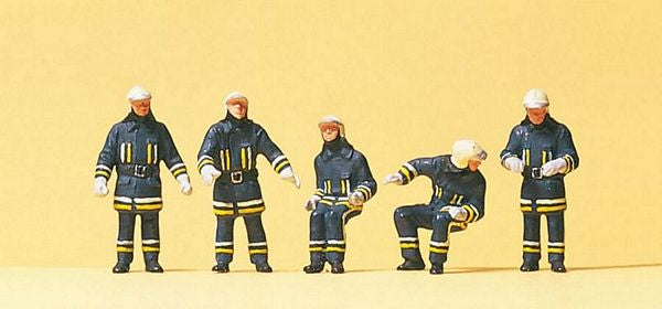 Preiser 10487 HO Scale Emergency - Modern German Firefighters - Unpainted Figure Set -- Engineers/Pump Operators at the Engine pkg(5)