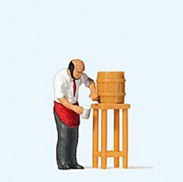 Preiser 28192 HO Scale Man Pouring Draft Beer