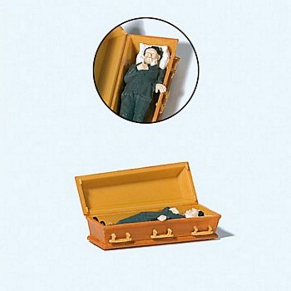 Preiser 29111 HO Scale Male Vampire Laying in Coffin