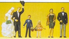 Preiser 10339 HO Bride & Groom w/Children & Couple