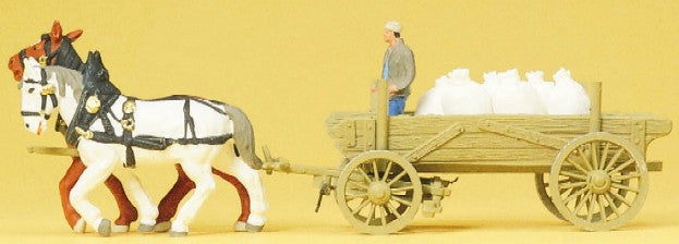 Preiser 30470 HO Horse Drawn Farm Wagon w/Sacks & Man