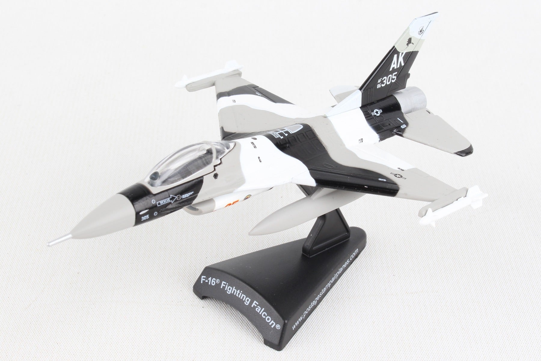 Planes PS5399-3 F-16 1/126 Ak305 Af86