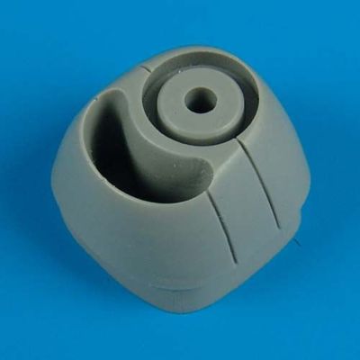 Quickboost 48333 1/48 Fairchild Au23A Correct Cowling for ROD