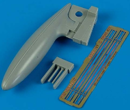 Quickboost 48417 1/48 F6F3/5 External Fuel Tank w/Photo-Etch for EDU