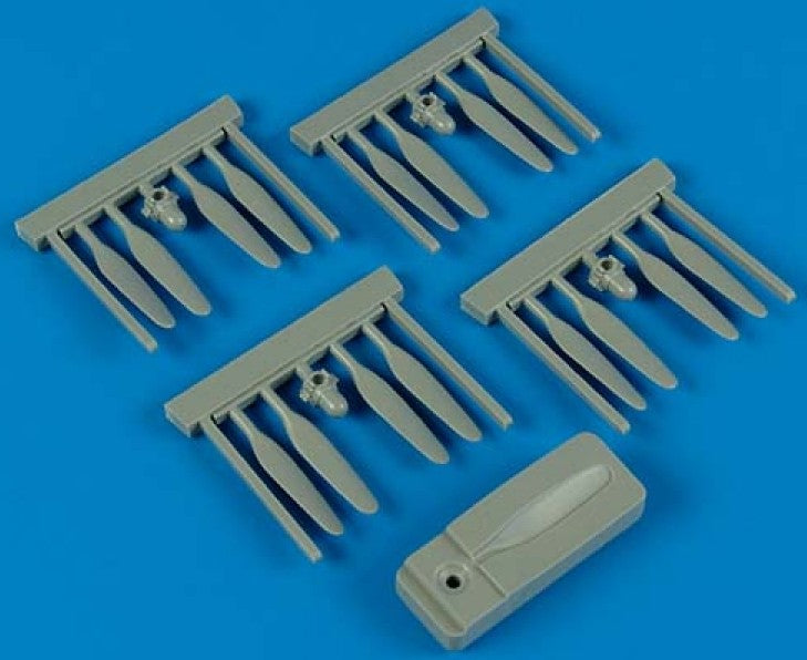 Quickboost 72336 1/72 B24 Propellers w/Jig Tool for HSG