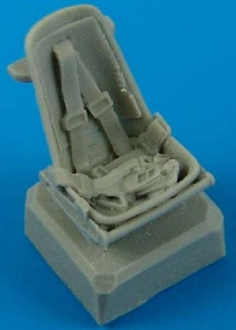 Quickboost 72401 1/72 Bf109E Seat w/Safety Belts