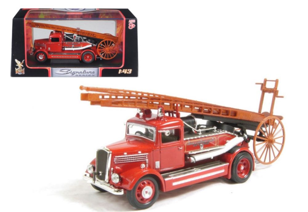 Road Legends 43011 1/43 1938 Dennis Light Four Fire Engine Truck