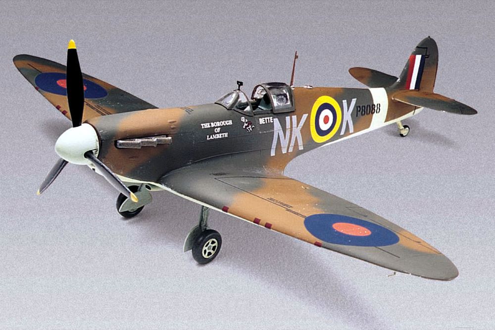 Revell Monogram 5239 1/48 Spitfire MK II Aircraft