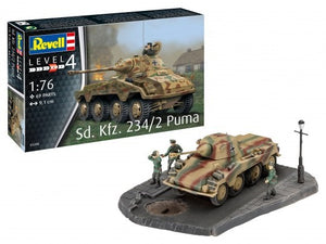 Revell 3288 1/76 SdKfz 234/2 Puma Armored Vehicle