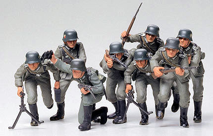 Tamiya 35030 1/35 German Assault Troops (8)