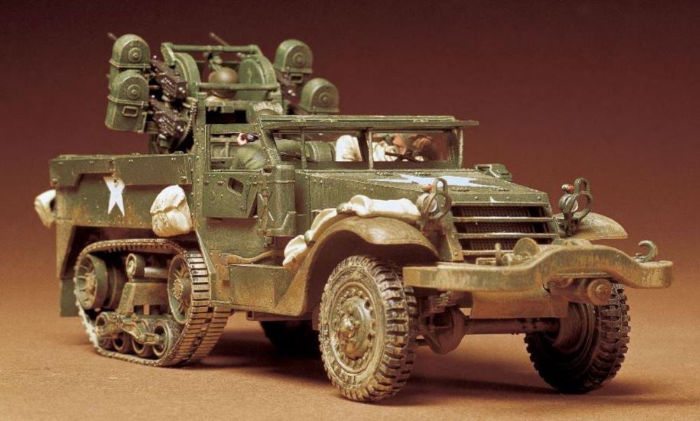 Tamiya 35081 1/35 US M16 Multiple Gun Motor Carriage Halftrack w/3 Figures