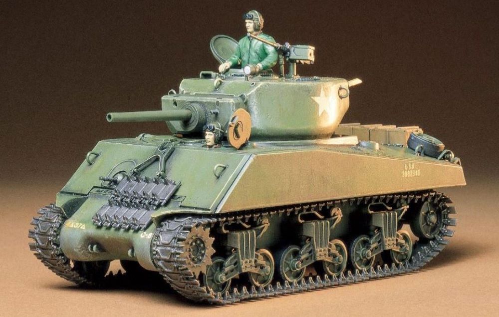 Tamiya 35139 1/35 US M4A3E2 Jumbo Assault Tank w/2 Figures