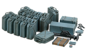 Tamiya 35315 1/35 German Early Jerry Can Set (12)