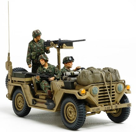 Tamiya 35332 1/35 US M151A2 Grenada 1983
