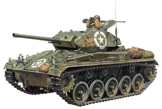 Tamiya 37020 1/35 US Light M24 Chaffee Tank