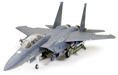 Tamiya 60312 1/32 F15E Strike Eagle Aircraft w/Bunker Buster