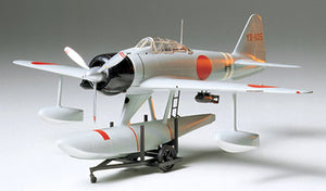 Tamiya 61017 1/48 Nakajima A6M2N Type 2 Rufe Aircraft