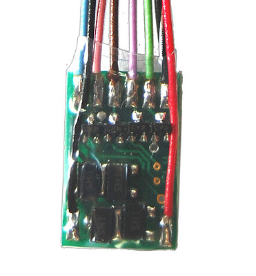 Train Control Systems 1005 HO Scale FL4 Function-Only Decoder 5-Pack -- 4 Lighting Functions, Hardwire Only .585 x .36 x .115"