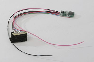 Train Control Systems 1376 HO Scale FL4P-3.5" Function-Only Decoder -- 4 Lighting Functions, 3.5"  8.80cm Harness, NMRA 8-Pin Plug .585 x .36 x .115"