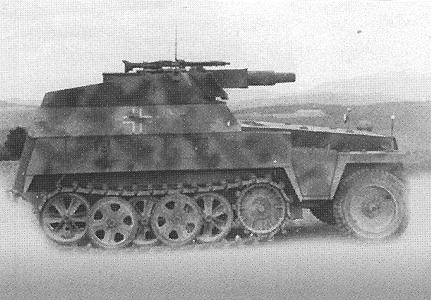 Trident Miniatures 81014 HO Scale Former German Army WWII - SdKfz 250 Series Half-Tracks -- 250/8 nA, Self-Propelled Gun (Composite Kit)