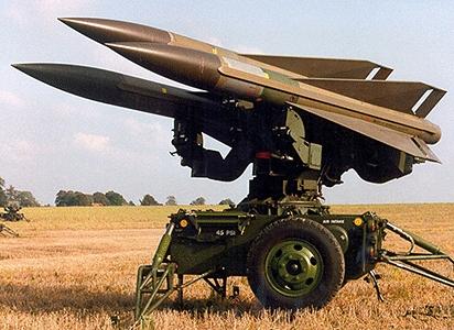 Trident Miniatures 87073 HO Scale US/NATO - Hawk MIM-23B Improved Missile Launch/Control System -- M78 Launcher with 3 Surface-to-Air Missiles