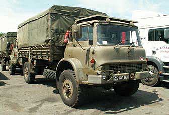 Trident Miniatures 87226 HO Scale British Army Vehicles - Unpainted Resin Kit -- Bedford MJ 4x4 Low-Side Truck