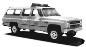 Trident Miniatures 90018 HO Scale Military - US Air Force (Modern) - Light Trucks -- Chevrolet Suburban Fire Department Command Unit (Lime Yellow)