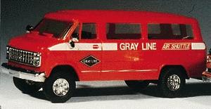 Trident Miniatures 90071 HO Scale Chevrolet Vans -- Airport Shuttle Service